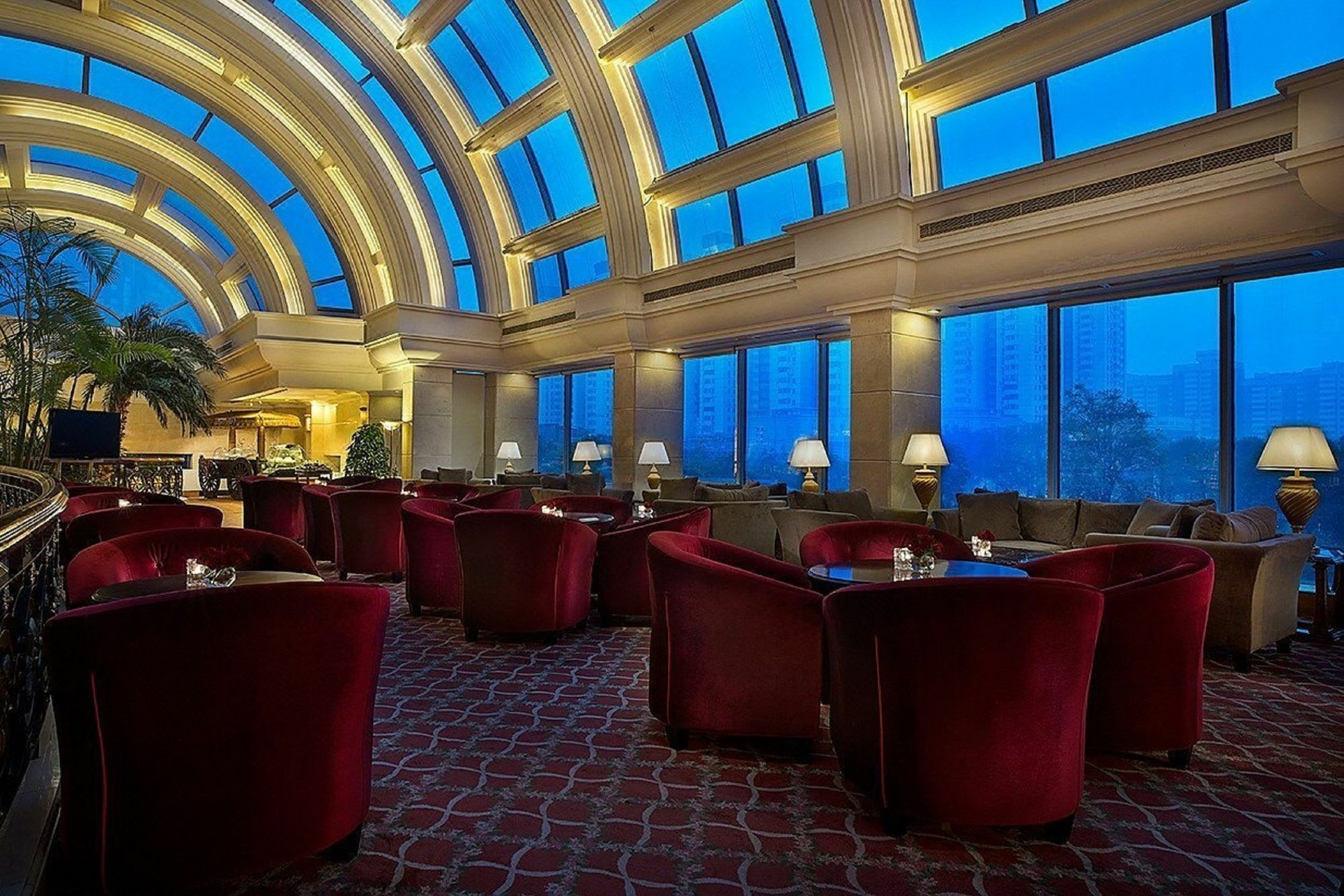 Celebrity International Grand Hotel Pechino Esterno foto